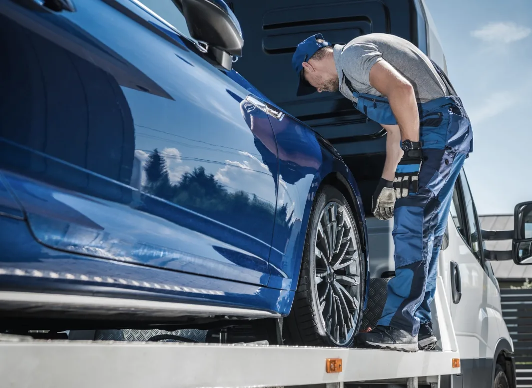 Kitchener local tow truck loading vehicle